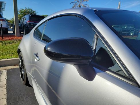 Used 2025 Toyota GR86 Premium RWD image 10