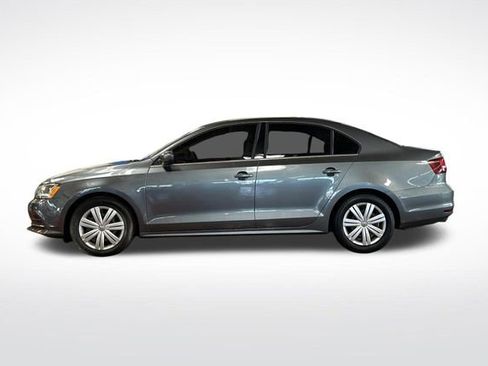 Used 2017 Volkswagen Jetta S image 8