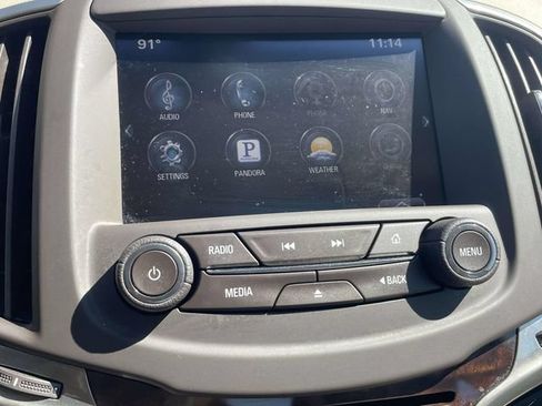 Used 2014 Buick LaCrosse Leather FWD image 18