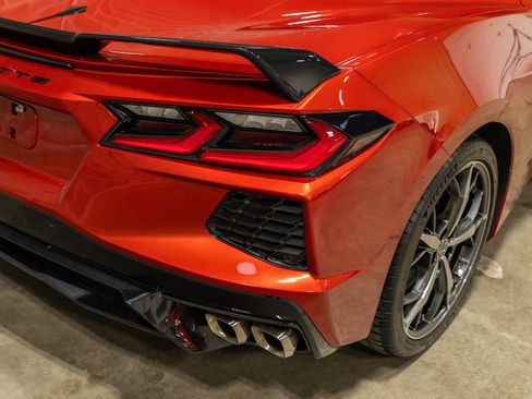 Used 2023 Chevrolet Corvette Stingray Coupe w/ Z51 Performance Package image 30