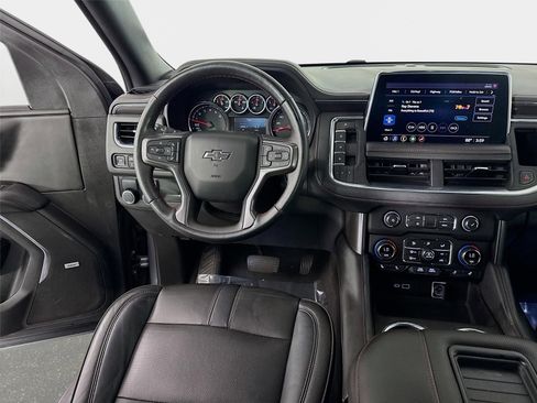 Certified 2021 Chevrolet Suburban RST w/ Luxury Package RWD image 24