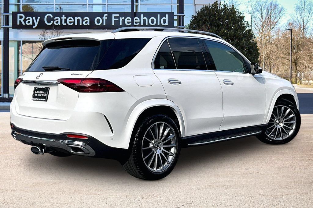 Used 2026 Mercedes-Benz GLE 450 4MATIC image 2