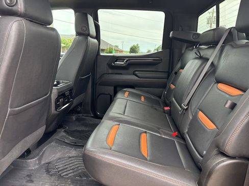Used 2023 GMC Sierra 1500 AT4 w/ AT4 Premium Package AWD/4WD image 18