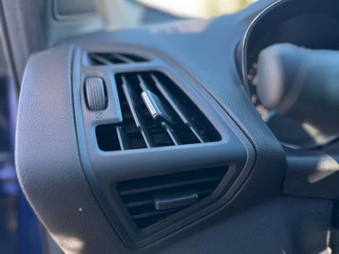 Used 2013 Ford Escape SE image 14