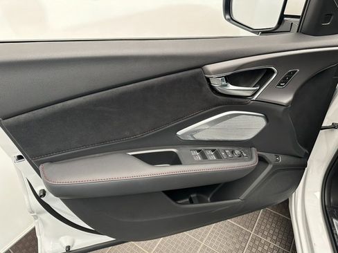Used 2023 Acura RDX A-Spec image 16