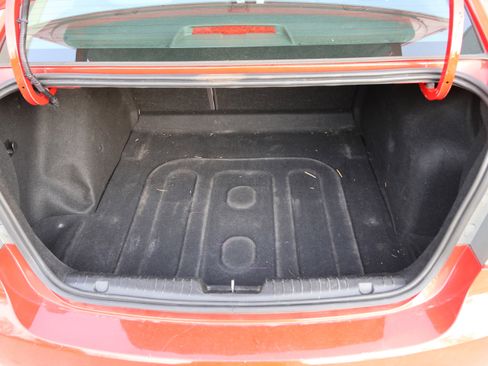 Used 2015 Chevrolet Cruze LT image 33