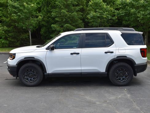 New 2026 Honda Passport TrailSport image 4