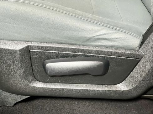 Used 2017 RAM 1500 Express w/ Express Value Package image 15