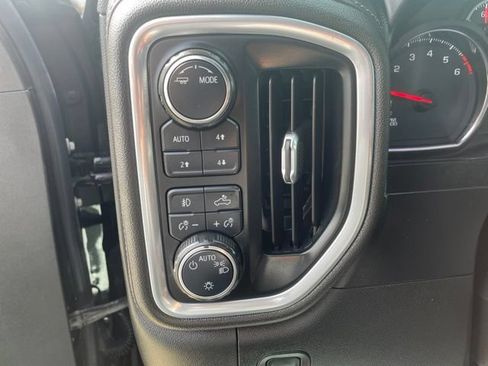 Used 2020 Chevrolet Silverado 1500 LT Trail Boss AWD/4WD image 11