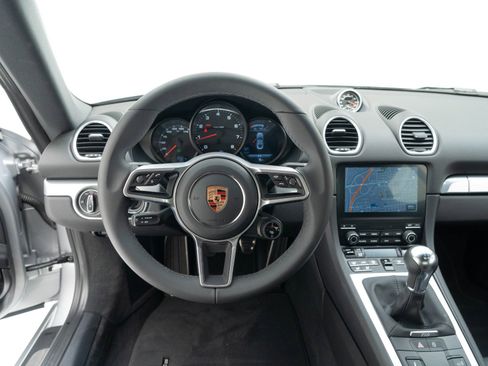 Certified 2025 Porsche 718 Cayman image 19