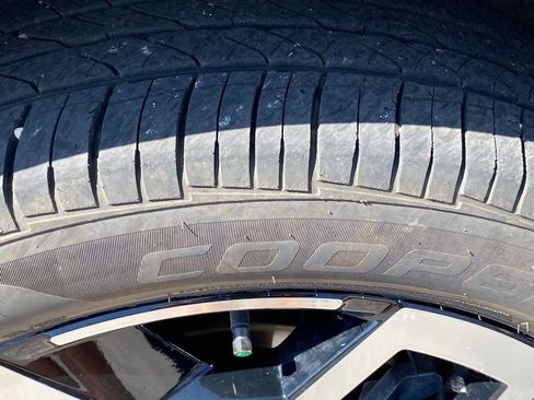 Used 2023 Hyundai Santa Cruz Limited image 42