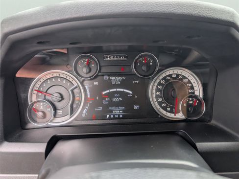 Used 2019 RAM 1500 Classic Warlock AWD/4WD image 18