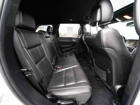 Used 2016 Jeep Grand Cherokee Limited image 24