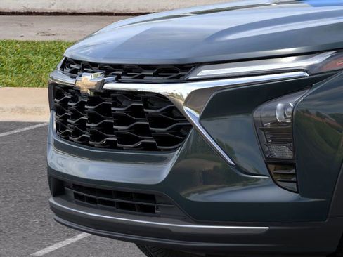 New 2026 Chevrolet Trax LT FWD image 13