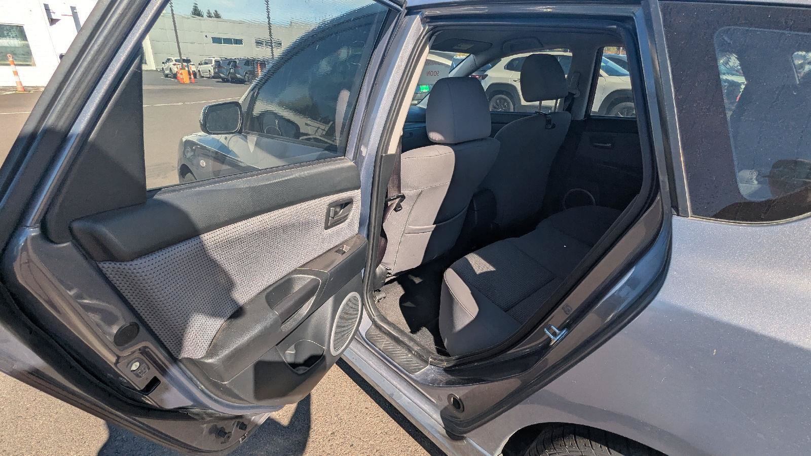 Used 2008 MAZDA MAZDA3 s Touring FWD image 11