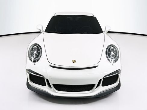Used 2015 Porsche 911 GT3 RWD image 3