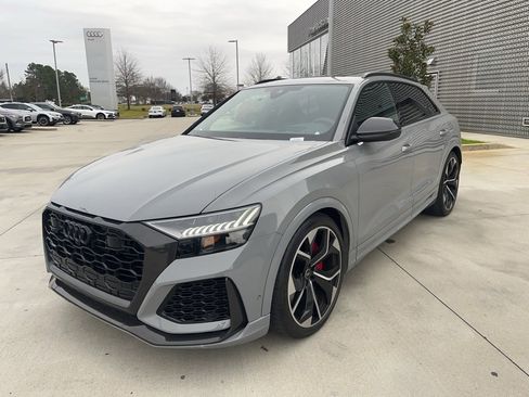 Used 2023 Audi RS Q8 image 2