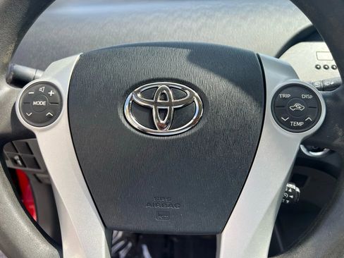 Used 2010 Toyota Prius One image 39