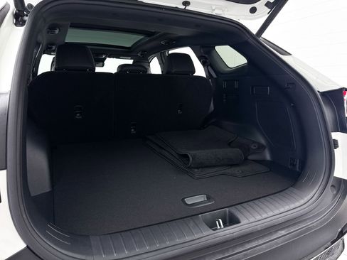 Used 2025 Kia Sportage X-Line Prestige image 35