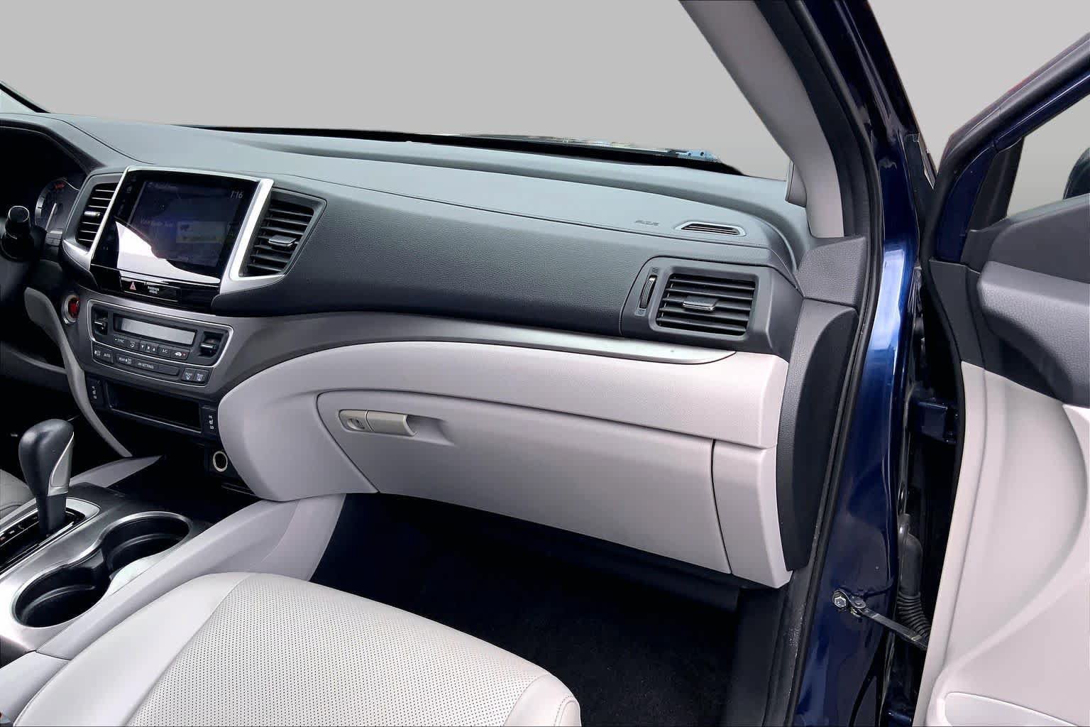 Used 2019 Honda Ridgeline RTL-T image 19