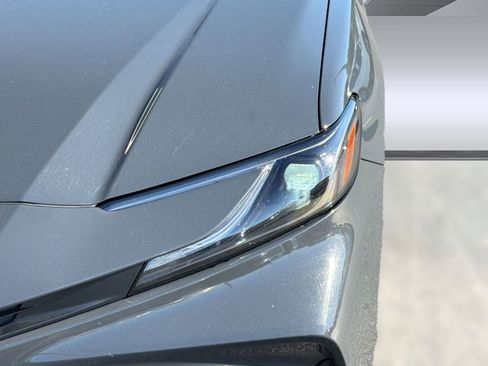 Used 2025 Toyota Camry LE FWD image 11