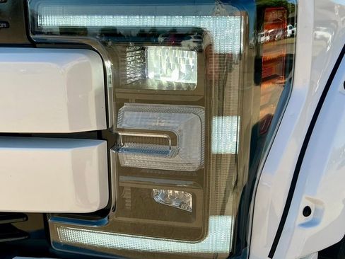 Used 2018 Ford F350 King Ranch w/ King Ranch Ultimate Package AWD/4WD image 10