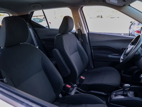 Used 2024 Nissan Kicks S FWD image 21