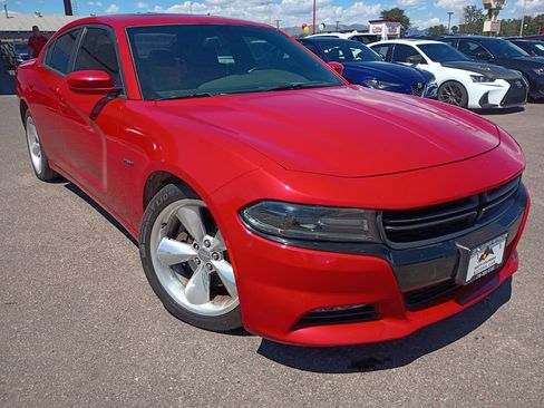 Used 2015 Dodge Charger R/T RWD image 1