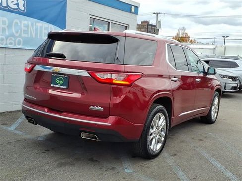 Certified 2020 Chevrolet Traverse High Country w/ LPO, Floor Liner Package image 6