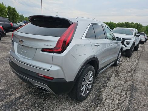 Used 2020 Cadillac XT4 Premium Luxury w/ Cold Weather Package AWD/4WD image 15