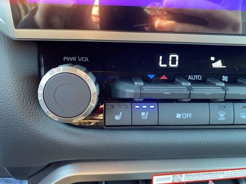 New 2026 Toyota Tundra Limited image 38