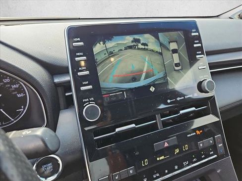 Used 2019 Toyota Avalon Touring w/ Advanced Safety Package FWD image 11