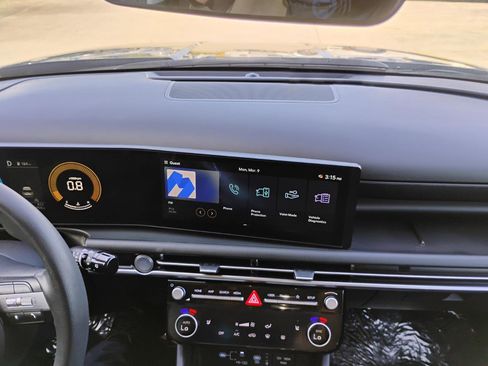 Used 2025 Hyundai Tucson SEL image 18