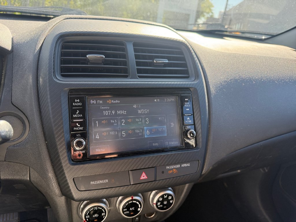 Used 2021 Mitsubishi Outlander Sport ES AWD/4WD image 17