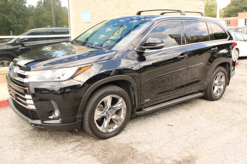 Used 2019 Toyota Highlander Limited Platinum AWD/4WD image 3