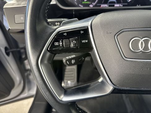 Used 2021 Audi e-tron Premium w/ Convenience Plus Package image 13