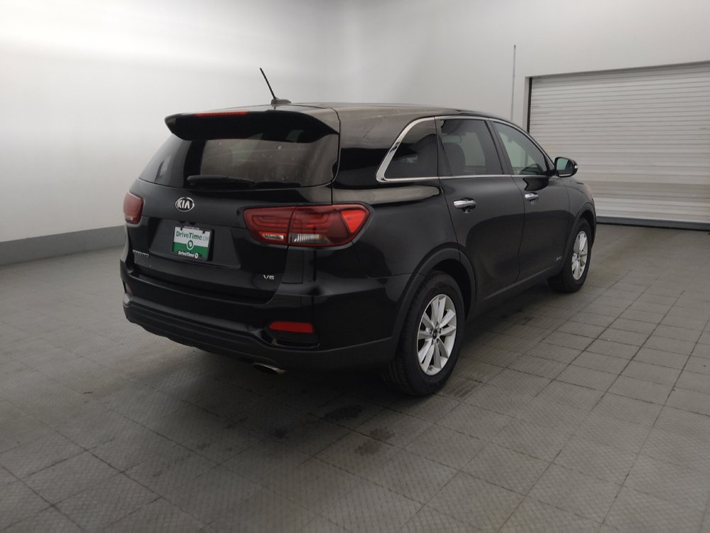 Used 2019 Kia Sorento AWD V6 image 9