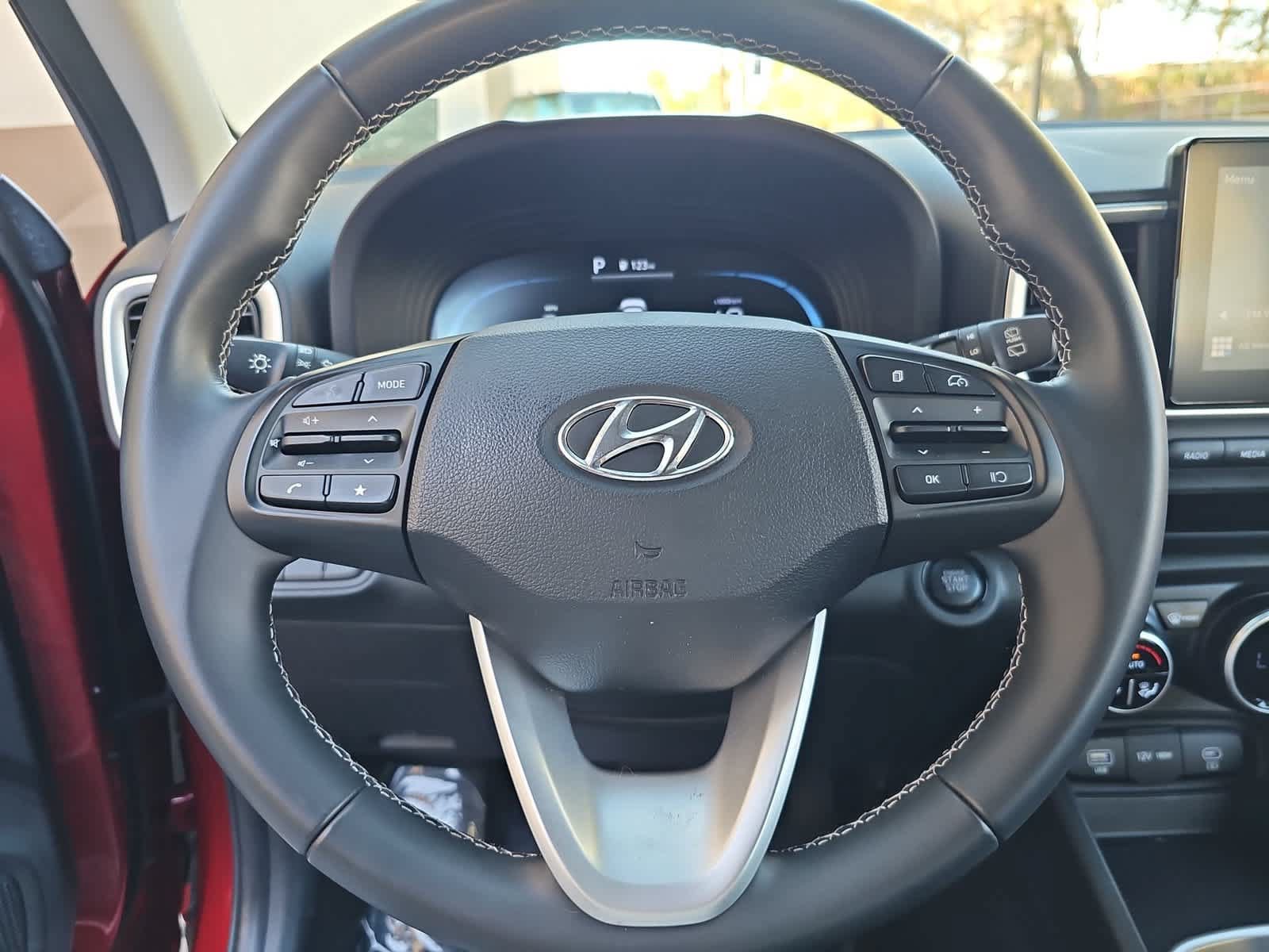 Certified 2024 Hyundai Venue SEL FWD image 19