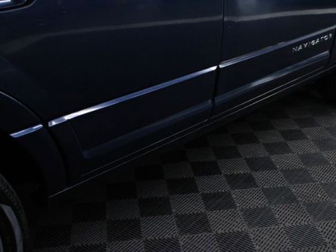 Used 2015 Lincoln Navigator 2WD image 9