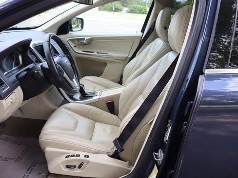 Used 2014 Volvo XC60 3.2 AWD/4WD image 19