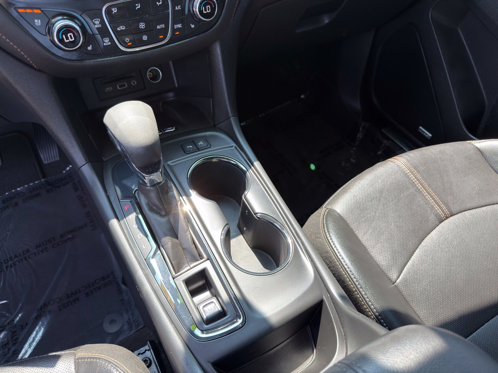 Used 2024 Chevrolet Equinox Premier FWD image 25