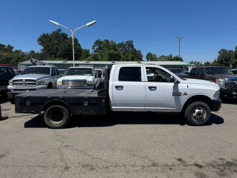 Used 2014 RAM 3500 Tradesman AWD/4WD image 2