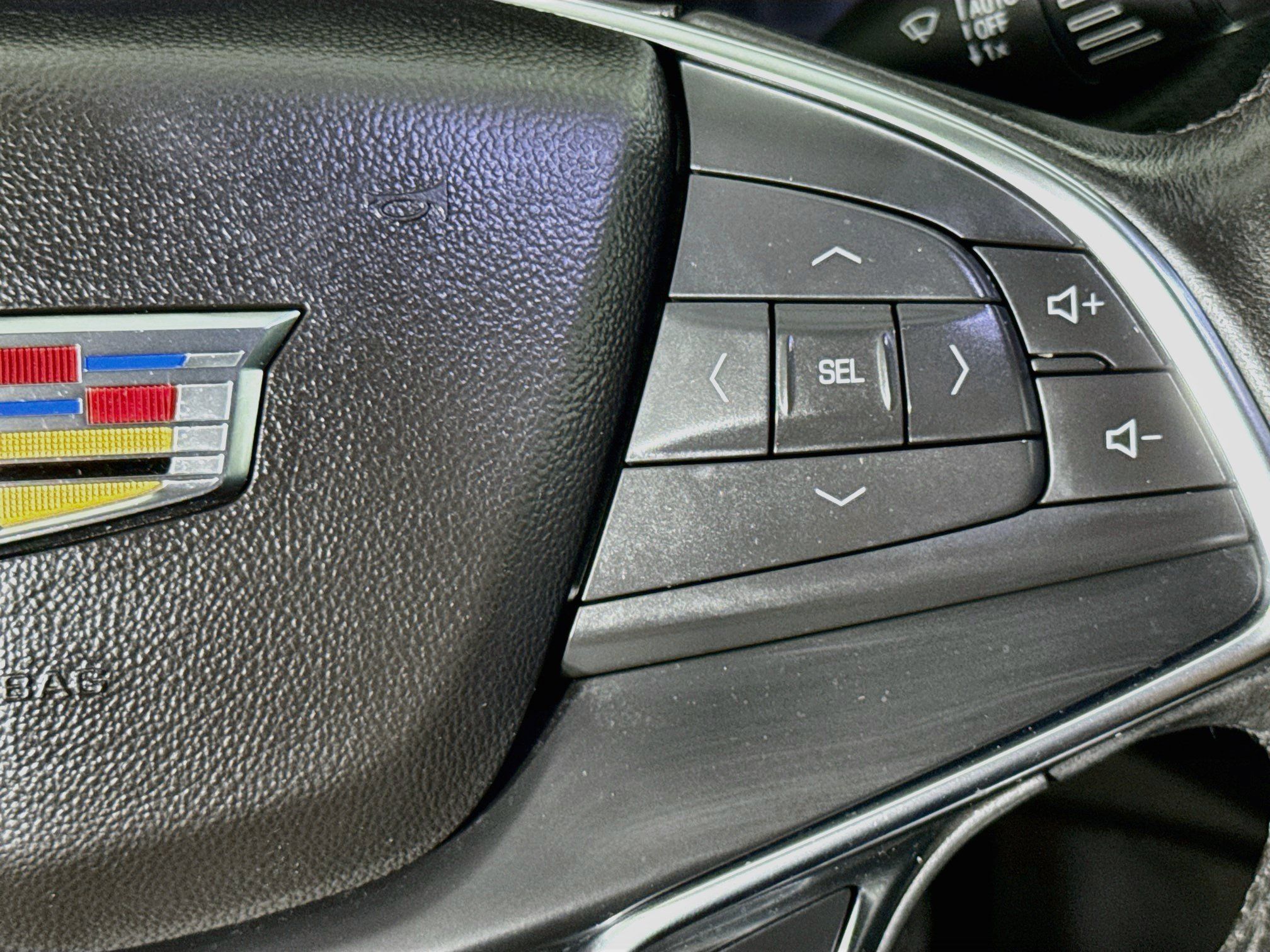 Used 2019 Cadillac XT5 Premium Luxury FWD image 13