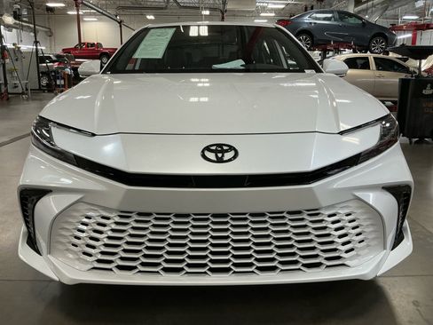 Used 2026 Toyota Camry XSE FWD image 23