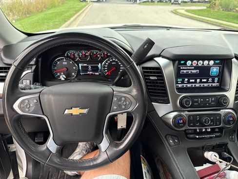 Used 2017 Chevrolet Tahoe LT AWD/4WD image 7