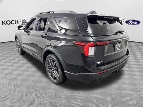 New 2026 Ford Explorer ST-Line w/ ST-Line Street Pack image 6