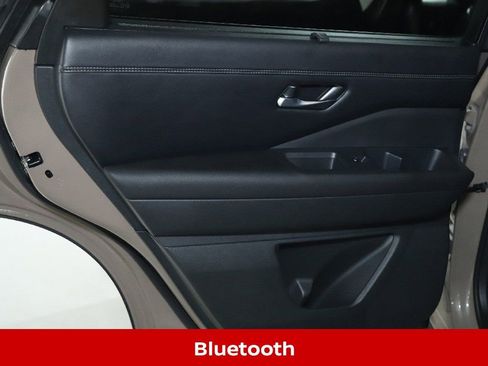 Certified 2024 Nissan Pathfinder Platinum image 15