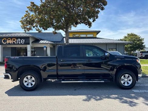 Used 2023 Chevrolet Silverado 1500 LT w/ Protection Package AWD/4WD image 8