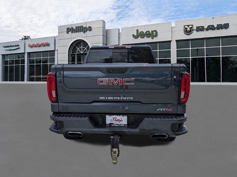 Used 2019 GMC Sierra 1500 AT4 w/ AT4 Premium Package AWD/4WD image 4