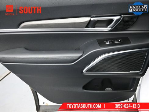 Used 2025 Kia Telluride SX Prestige X-Line image 24